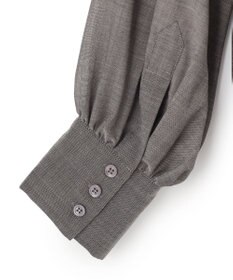 BEIGE， MOYE / フリルブラウス