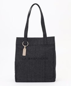 LA BAGAGERIE チャーム付きデニムバッグ Mサイズ