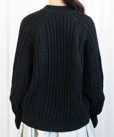 muuc 〈上質なカシミヤウール〉立体ケーブル編みプルオーバー〈しっとり柔らかい〉〈日本製〉〈オンオフ使えるきちんと感〉