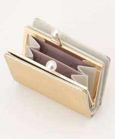 TOCCA POINT OF PEARL BIIFOLOD WALLET 2つ折り財布