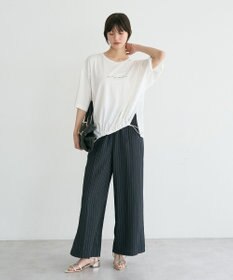 YECCA VECCA 裾ドロストデザインロゴTee