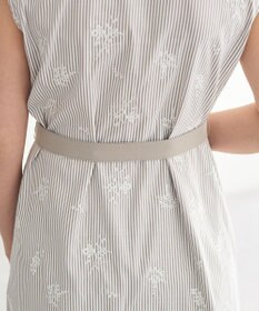 YECCA VECCA ストライプ柄フラワー刺繍ワンピース