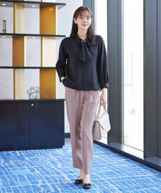 Tiaclasse L 取り外しパール付きボウタイブラウス