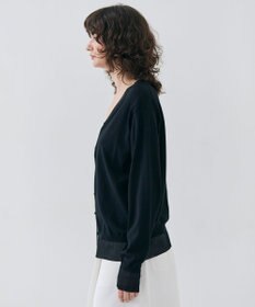 BEIGE， 【洗える】JULIE / シルク混シアーVネックカーディガン