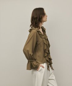 GRACE CONTINENTAL フリルブラウス