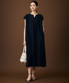 自由区 【SHIHOさん着用・大ぶり】スワール ピアス