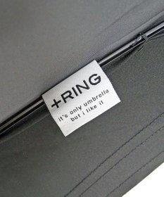 +RING 【限定/日本製】プラスリング 晴雨兼用傘（長ショート）BLK SR305
