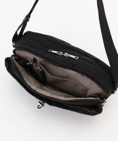 LA BAGAGERIE 【MONICA】クリンクルナイロン　ドロストショルダーバッグ