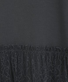 earth music&ecology ニュアンス柄レースドッキングプルオーバー