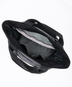 LeSportsac TWO HANDLE ZIP TOTE/リサイクルドブラックJP