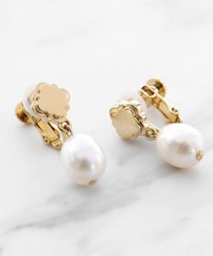 TOCCA CLOVER & PEARL EARRINGS 淡水バロックパールイヤリング