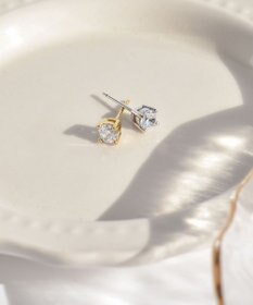 blancotokyo 【金属アレルギー対応】ジルコニアピアス SIRIUS