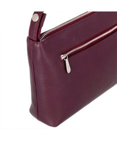 IBIZA リンピード　牛革　ショルダーバッグ