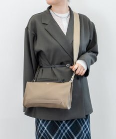 blancle シュリンクレザー クラッチショルダー