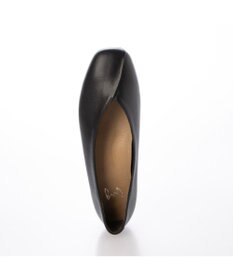 ing <ing>【WEB限定】スクエアトゥVカットフラットシューズ