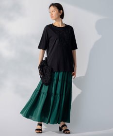 自由区 【洗える】エンブロイダリー フロントデザイン Tシャツ