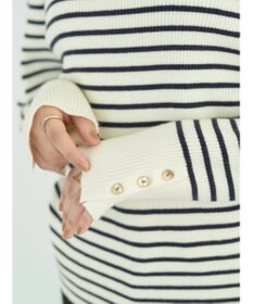 earth music&ecology ゴールド釦スリーブリブプルオーバー