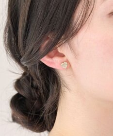 Phoebe 〈痛くないシリーズ/金属アレルギー対応〉ハートパヴェビジューライトフィットイヤリング