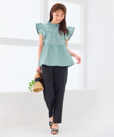 Feroux 【洗える】ペプラムシルエットフリルブラウス