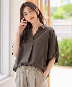 ANY 【新色追加】スキッパーネック袖タックブラウス