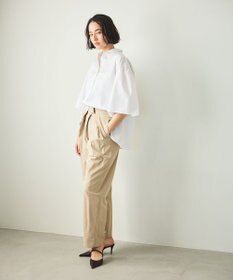 #Newans 【洗濯機可能/シワになりにくい】〈お尻・太ももをカバー〉フレアスリーブイタリアンカラーシャツ