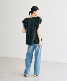 YECCA VECCA ラッフルVネックブラウス