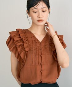 YECCA VECCA ラッフルVネックブラウス