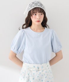 earth music&ecology ロゴプレート付きパフスリーブプルオーバー