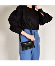 LA BAGAGERIE マルチスマホポシェット