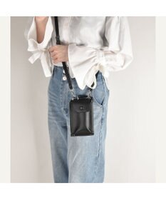 LA BAGAGERIE マルチスマホポシェット