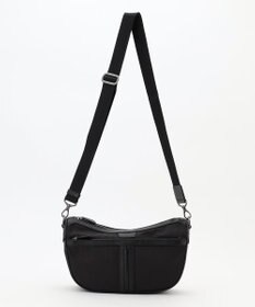 JOSEPH ABBOUD 【軽量/撥水素材】インターレースハーフムーンバッグ