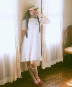 earth music&ecology ロゴプレート付きパフスリーブプルオーバー