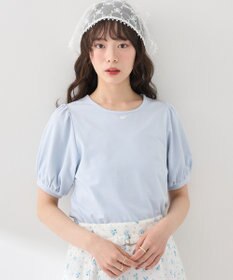 earth music&ecology ロゴプレート付きパフスリーブプルオーバー