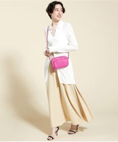 Y'SACCS イタリアンシープ多機能ポシェット