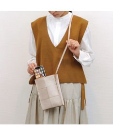 UNBILLION ペルケ perche / イントレチャート姫路レザーショルダー