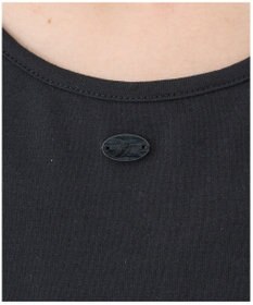 earth music&ecology ロゴプレート付きパフスリーブプルオーバー