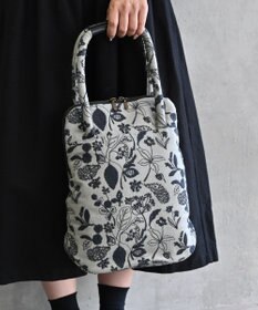 AND WOOL 筆記帳刺繍のバッグ
