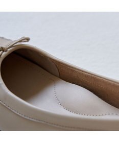 ing <ing>リボンモカシンシューズ