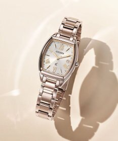 CITIZEN 【xC】柔らかなフォルムのトノー型電波時計 サクラカラー ES9395-53A