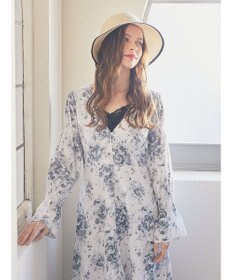 Maison de FLEUR フラワープリントワンピース