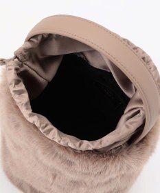 TOCCA 【ショルダー取り外し可能】MILKY TEA FURBAG ファーバッグ