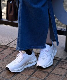 Pointer 日本製 本革 穴開きソールスニーカー