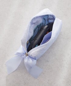 Maison de FLEUR ブランドロゴマルチケース