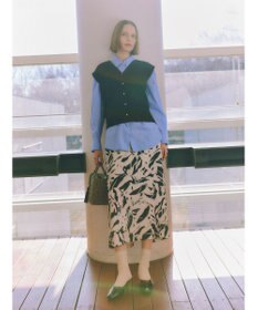 Te chichi 総針ポケット付きVネックベスト《2026 spring catalog item》