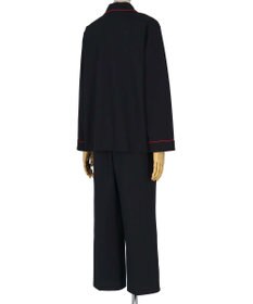 une nana cool 【綿100％】ツイルパジャマ　ＭＡＤＥ　ＷＩＴＨ　ＬＩＢＥＲＴＹ　ＦＡＢＲＩＣ