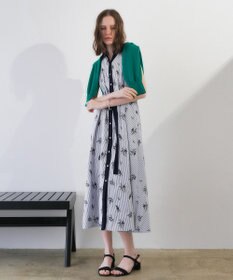 YECCA VECCA ストライプ柄フラワー刺繍ワンピース