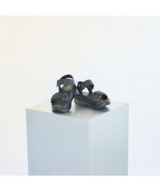 MODE ET JACOMO <noyau>厚底サテンベルクロスポーツサンダル