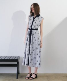 YECCA VECCA ストライプ柄フラワー刺繍ワンピース