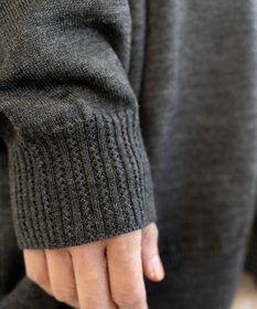 muuc エクストラファインメリノ・V襟オーバーサイズカーディガン