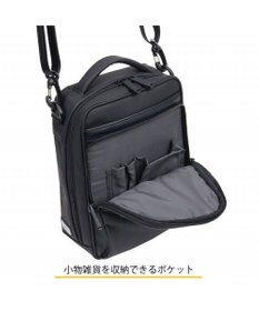 ACE BAGS & LUGGAGE ace. フレックスライトコート ショルダーバッグ 高強度PU加工生地 3L 68232 エース